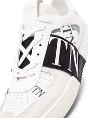 Valentino Garavani VL7N Low-top Trainers in White