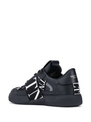 Valentino Garavani VL7N Low-top Trainers in Black